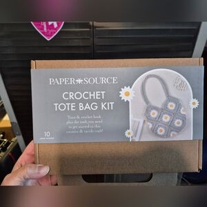Paper Source Crochet Tote Bag Kit - Gray with White Accents
